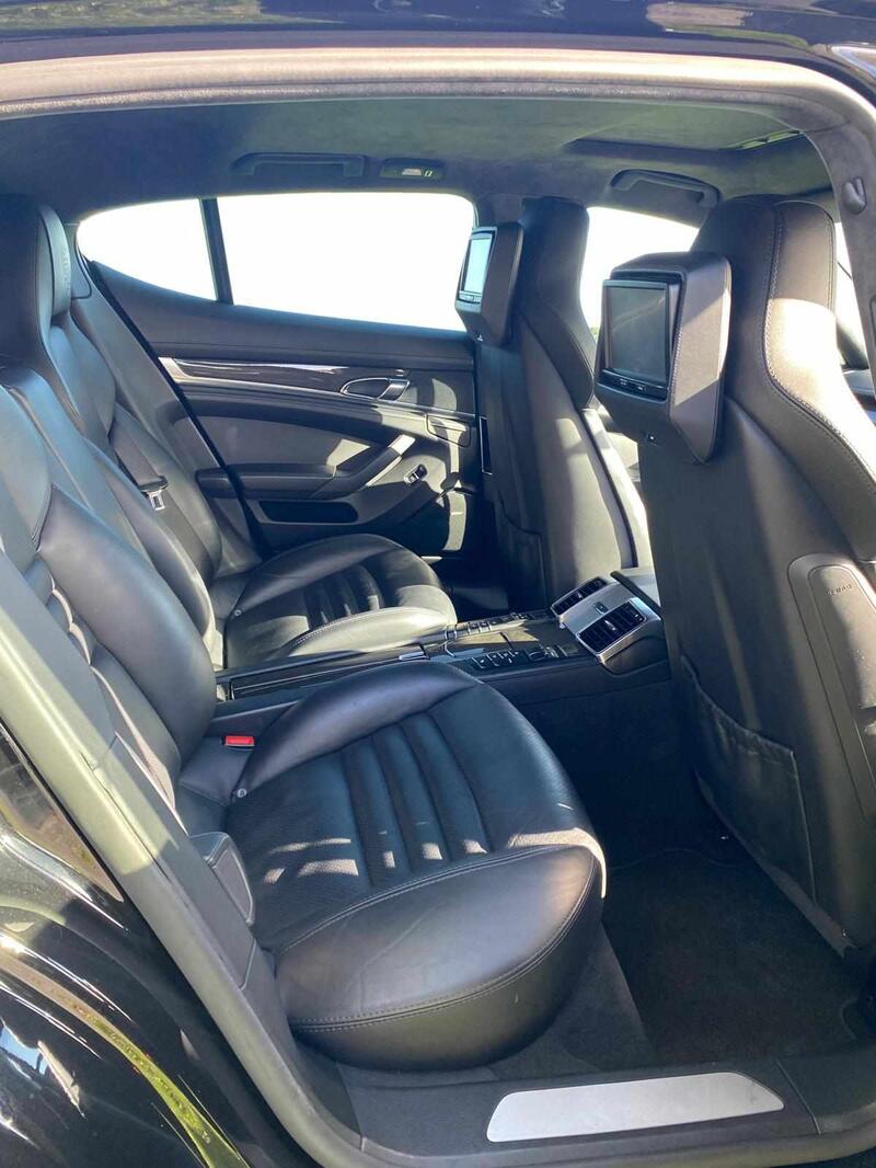 PORSCHE PANAMERA