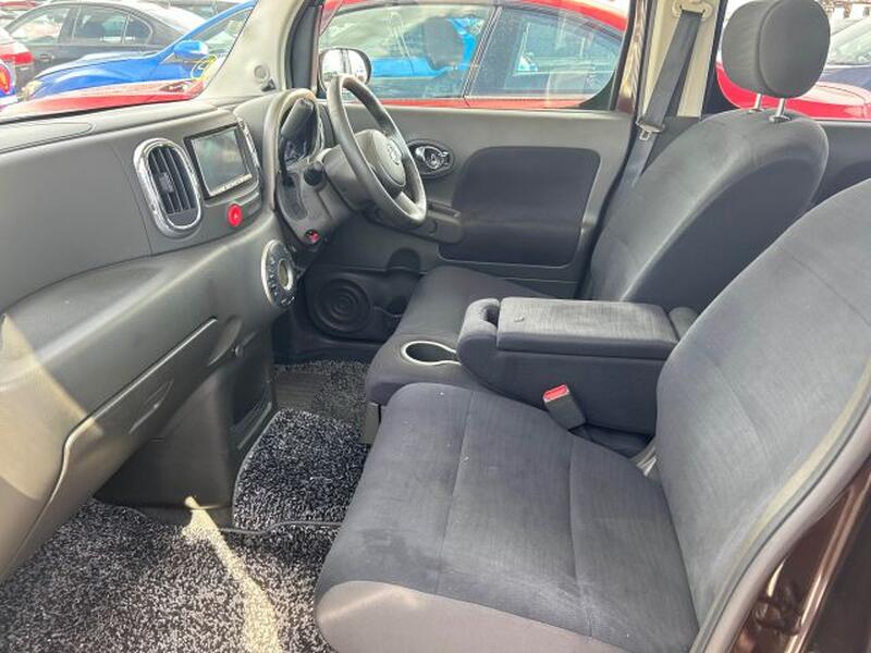 NISSAN CUBE