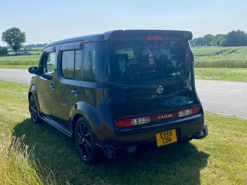 NISSAN CUBE