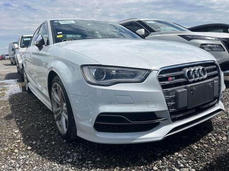 AUDI S3 2.0 TFSI Saloon