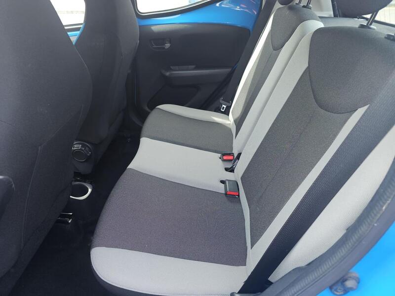 TOYOTA AYGO