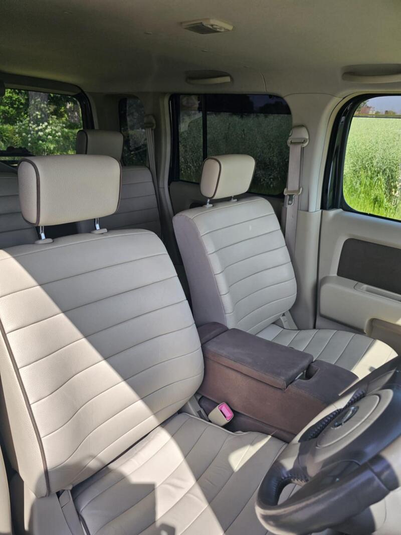 NISSAN CUBE
