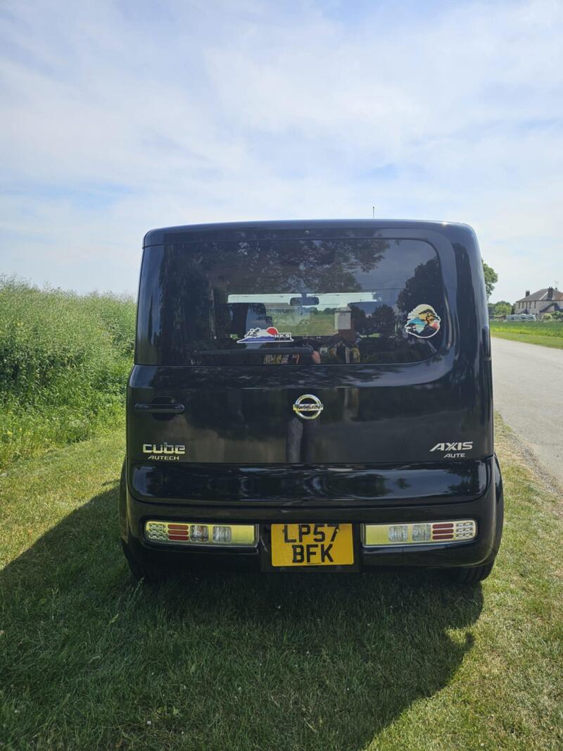 NISSAN CUBE