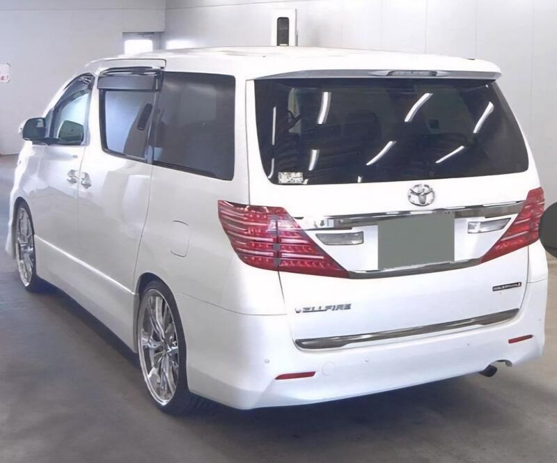 TOYOTA VELLFIRE